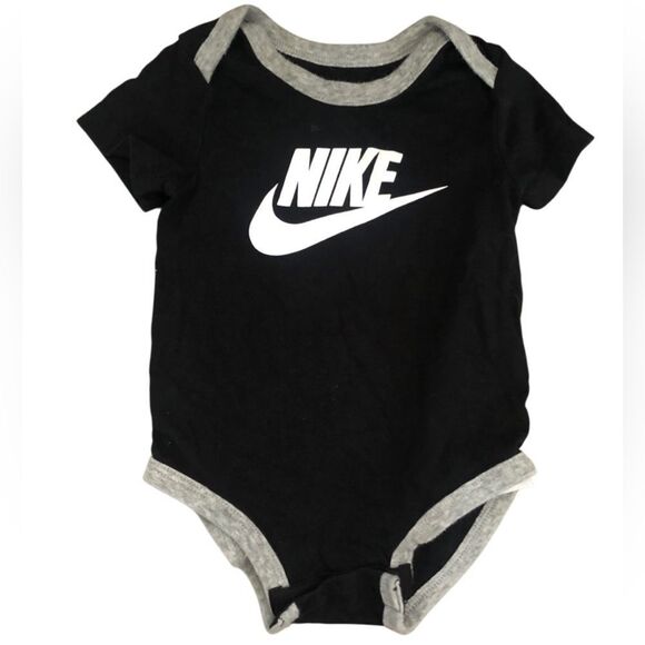 Nike Black and Gray Kids One Piece - Picture 1 of 2